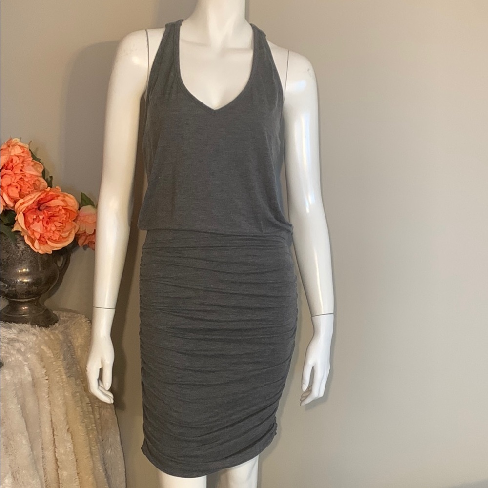Sporty Athleta Sleeveless Ruched Racerback Dress XS